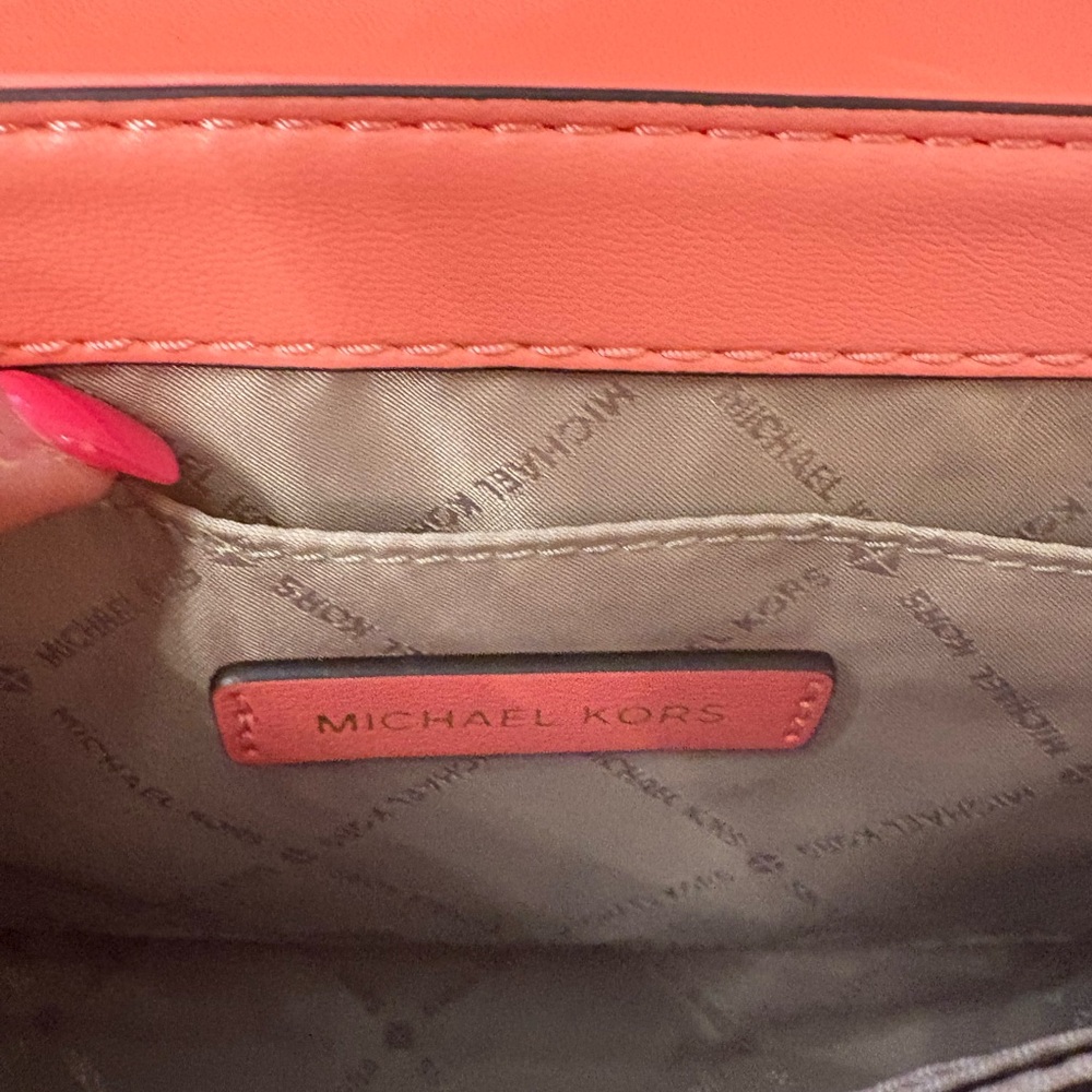 Michael Kors Coral Quilted Chain Crossbody Bag Gold Hardware Summer Shoulder bag - Picture 7 of 8